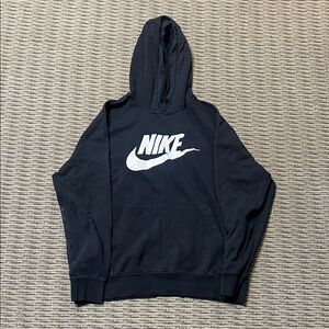 Nike: Sportswear Club Fleece Hoodie